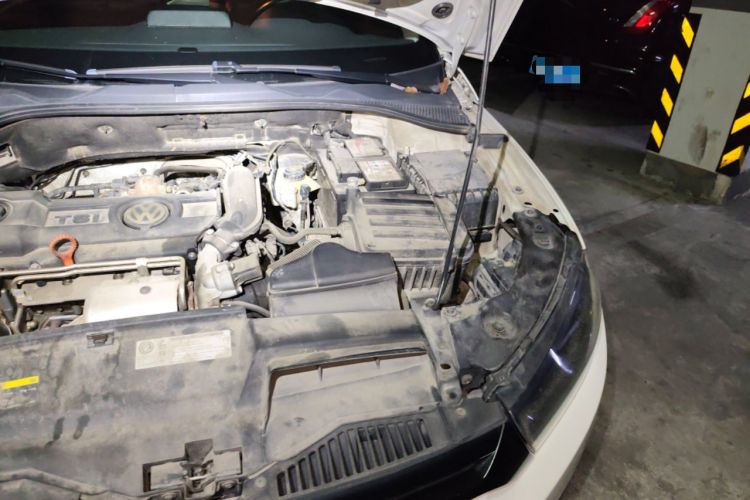 Used Volkswagen Scirocco 2013 1.4TSI GTS Engine Bay Left
