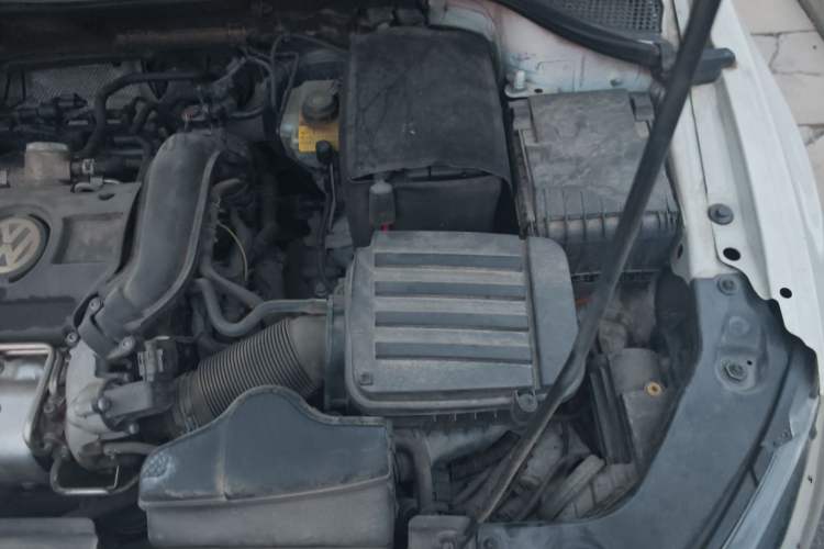 Used Volkswagen Scirocco 2013 1.4TSI GTS Engine Bay Left