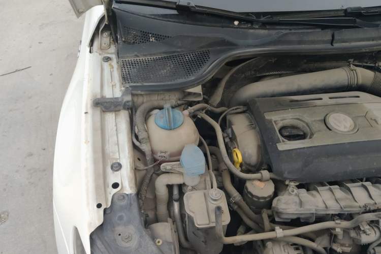Used Volkswagen Scirocco 2013 2.0 TSI GTS Engine Bay Right