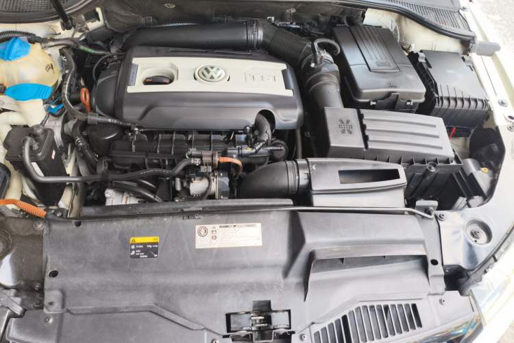 Used Volkswagen Scirocco 2013 2.0 TSI GTS Engine Bay