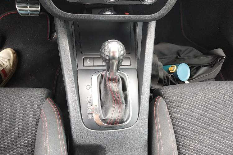 Used Volkswagen Scirocco 2013 1.4TSI GTS Gear Lever