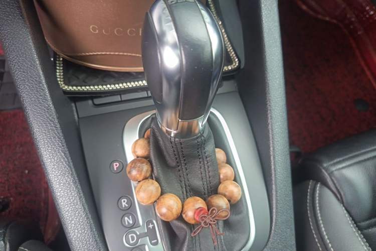 Used Volkswagen Scirocco 2013 2.0 TSI Million-Mile Edition Gear Lever