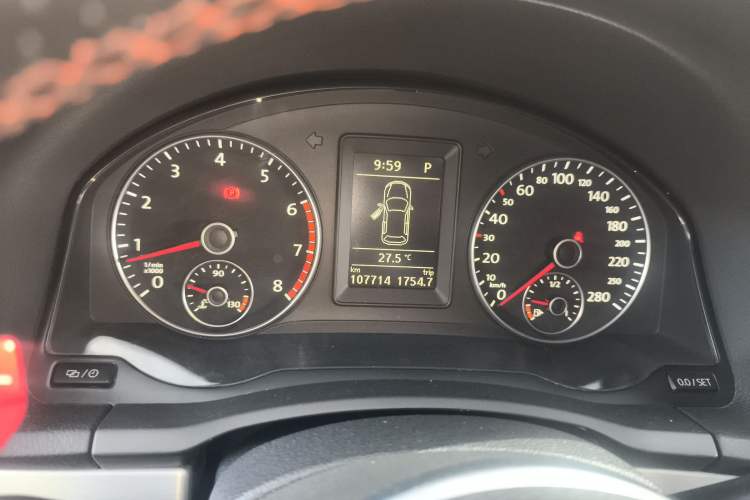 Used Volkswagen Scirocco 2013 2.0 TSI Million-Mile Edition Instrument Cluster