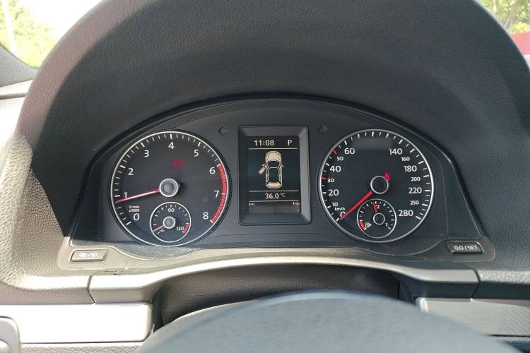 Used Volkswagen Scirocco 2013 2.0 TSI Million-Mile Edition Instrument Cluster