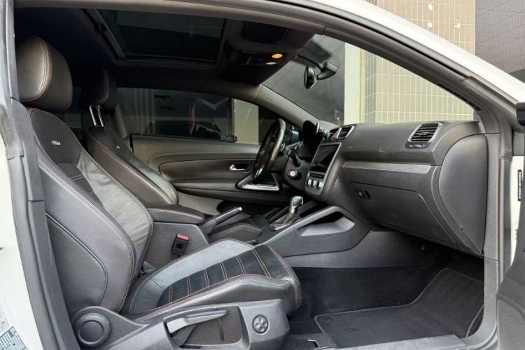 Used Volkswagen Scirocco 2013 2.0 TSI Million-Mile Edition Interior 2