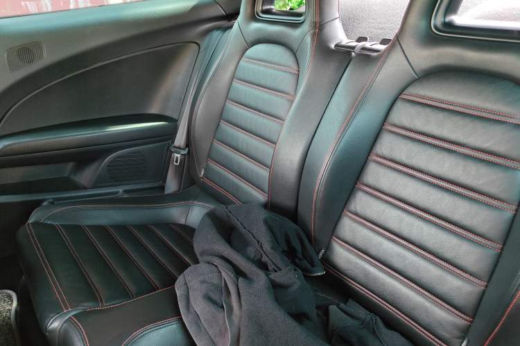 Used Volkswagen Scirocco 2013 2.0 TSI Million-Mile Edition Interior 4