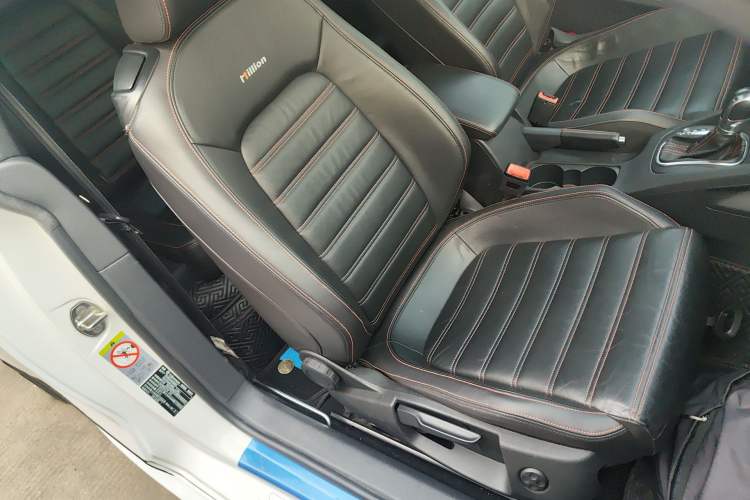 Used Volkswagen Scirocco 2013 2.0 TSI Million-Mile Edition Right Front Seat