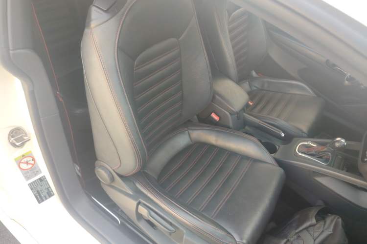 Used Volkswagen Scirocco 2013 1.4TSI GTS Right Front Seat