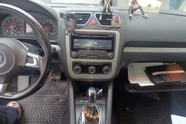 Used Volkswagen Scirocco 2014 1.4 TSI Competition Edition Audio And AC Panel