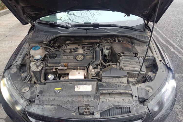 Used Volkswagen Scirocco 2014 1.4 TSI Competition Edition Engine Bay
