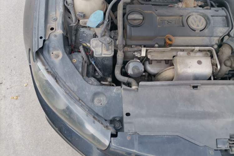 Used Volkswagen Scirocco 2014 1.4 TSI Competition Edition Engine Bay Right