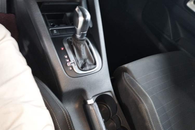 Used Volkswagen Scirocco 2014 1.4 TSI Competition Edition Gear Lever