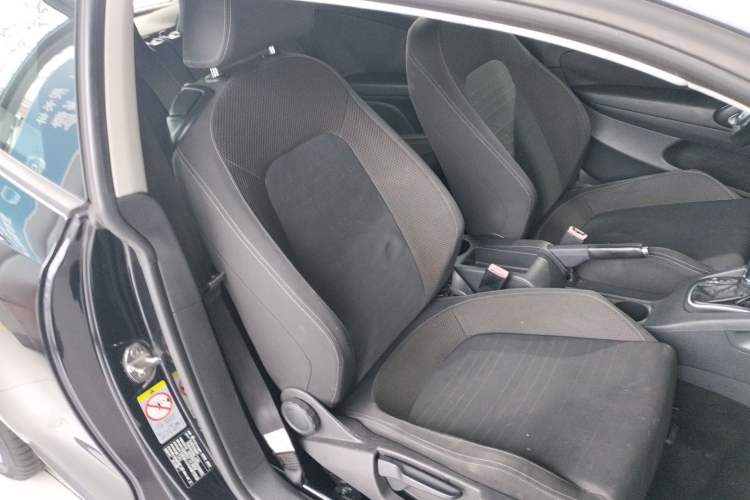 Used Volkswagen Scirocco 2014 1.4 TSI Competition Edition Right Front Seat