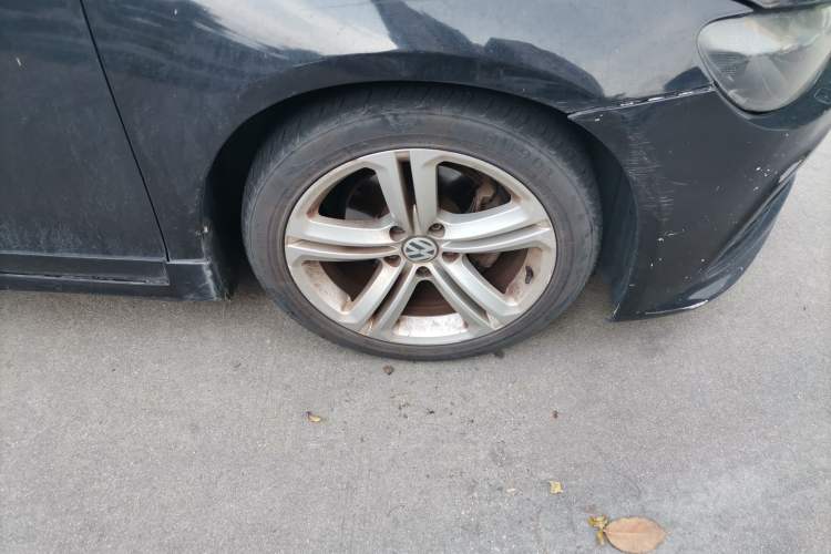 Used Volkswagen Scirocco 2014 1.4 TSI Competition Edition Right Front Wheel Hub