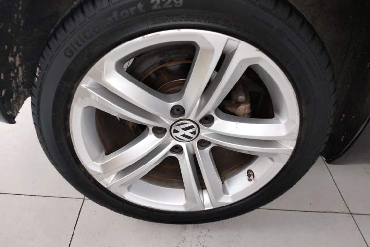 Used Volkswagen Scirocco 2014 1.4 TSI Competition Edition Right Rear Wheel Hub