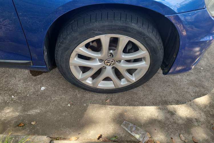 Used Volkswagen Scirocco 2014 1.4 TSI Competition Edition Right Front Wheel Hub