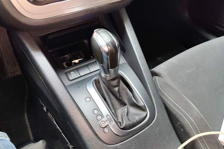 Used Volkswagen Scirocco 2014 1.4 TSI Competition Edition Gear Lever