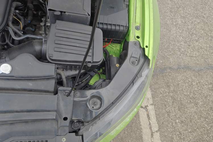 Used Volkswagen Scirocco 2014 1.4 TSI Competition Edition Engine Bay Left