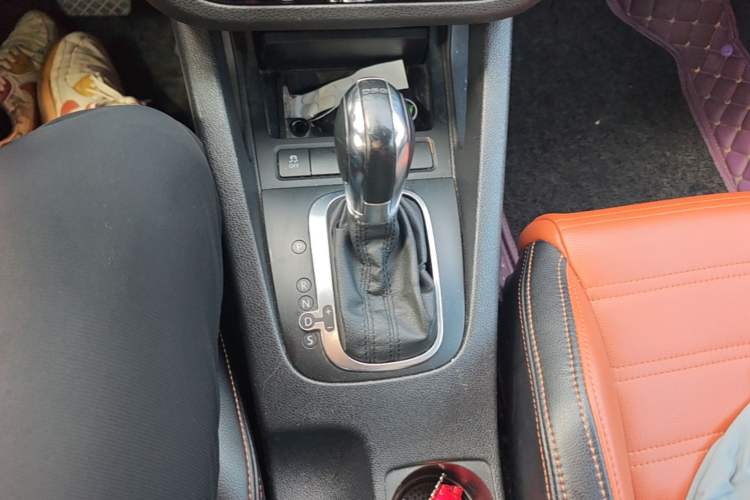 Used Volkswagen Scirocco 2014 1.4 TSI Competition Edition Gear Lever