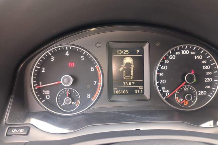 Used Volkswagen Scirocco 2014 1.4 TSI Competition Edition Instrument Cluster
