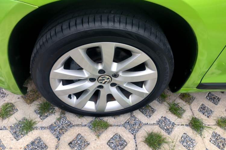 Used Volkswagen Scirocco 2014 1.4 TSI Competition Edition Left Front Wheel Hub