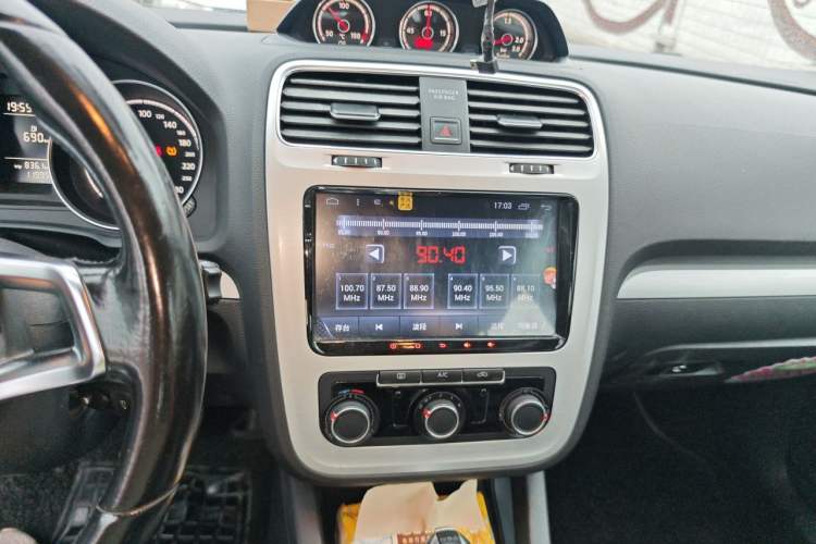 Used Volkswagen Scirocco 2014 1.4 TSI Competition Edition Audio And AC Panel