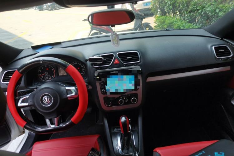Used Volkswagen Scirocco 2014 1.4 TSI Competition Edition Center Console