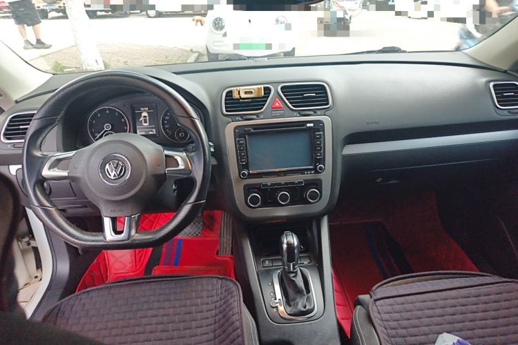 Used Volkswagen Scirocco 2014 1.4 TSI Competition Edition Center Console