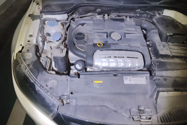 Used Volkswagen Scirocco 2014 1.4 TSI Competition Edition Engine Bay Right