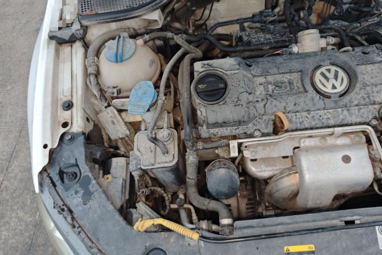 Used Volkswagen Scirocco 2014 1.4 TSI Competition Edition Engine Bay Right