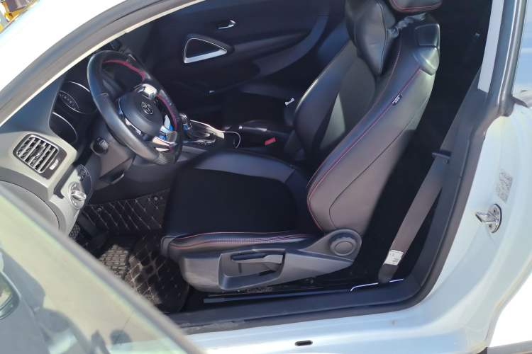 Used Volkswagen Scirocco 2014 1.4 TSI Competition Edition Left Front Seat