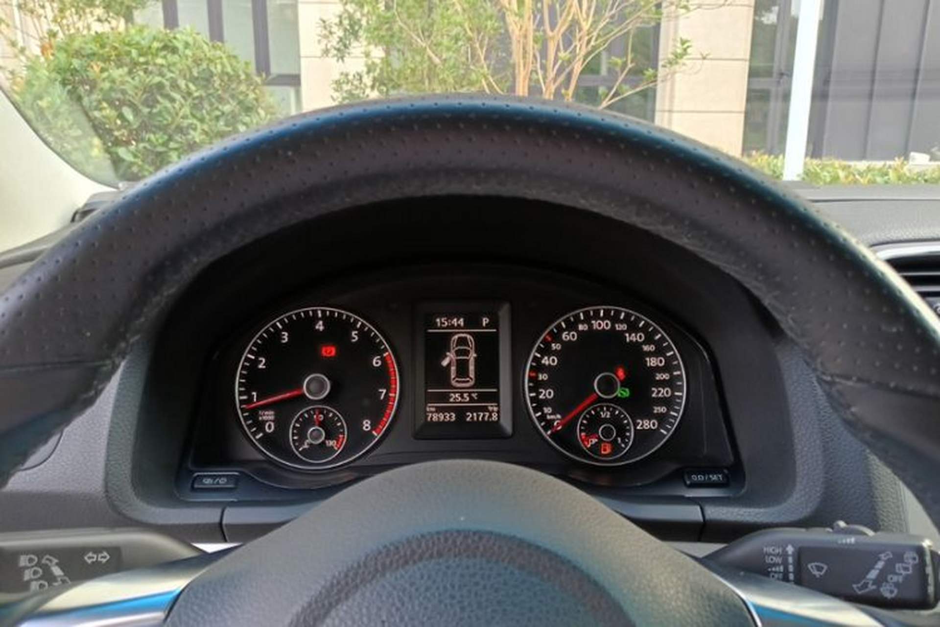 Used Volkswagen Scirocco 2014 1.4 TSI Competition Edition Odometer Close Up