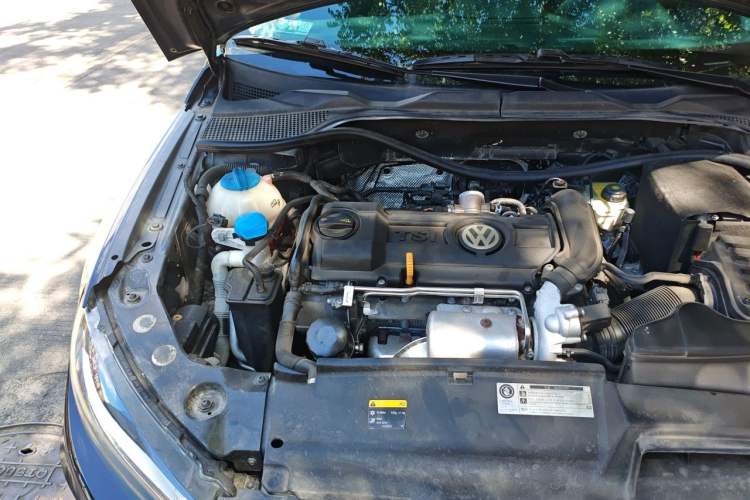 Used Volkswagen Scirocco 2015 1.4TSI Fashion Edition Engine Bay Right
