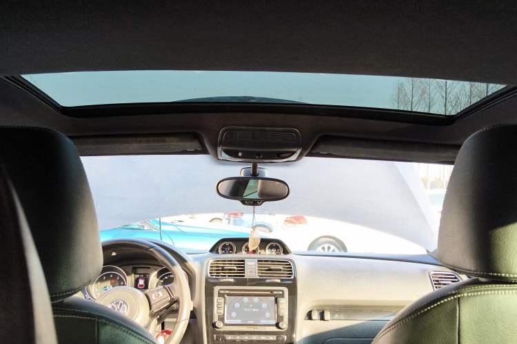 Used Volkswagen Scirocco 2015 R 2.0TSI Headliner