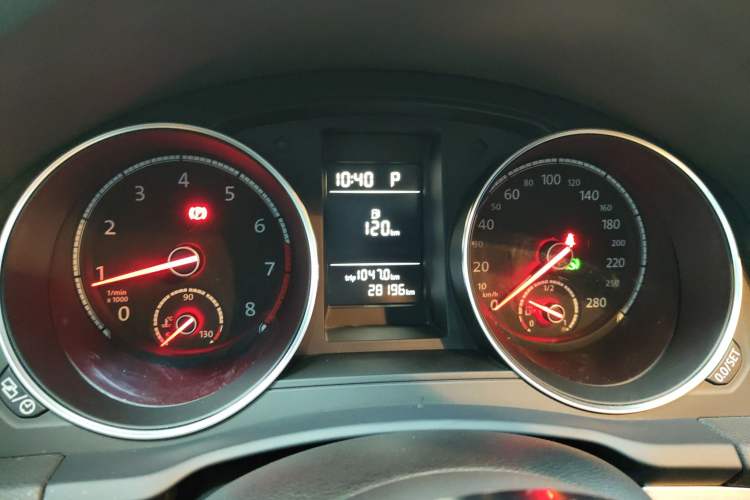 Used Volkswagen Scirocco 2015 1.4TSI Fashion Edition Instrument Cluster