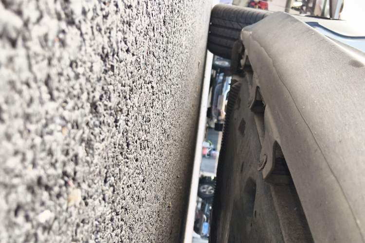 Used Volkswagen Scirocco 2015 R 2.0TSI Right Side Sill