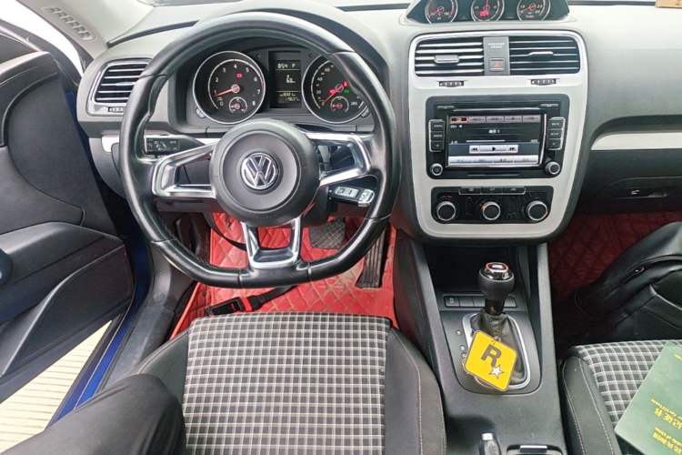 Used Volkswagen Scirocco 2015 1.4TSI Fashion Edition Audio And AC Panel