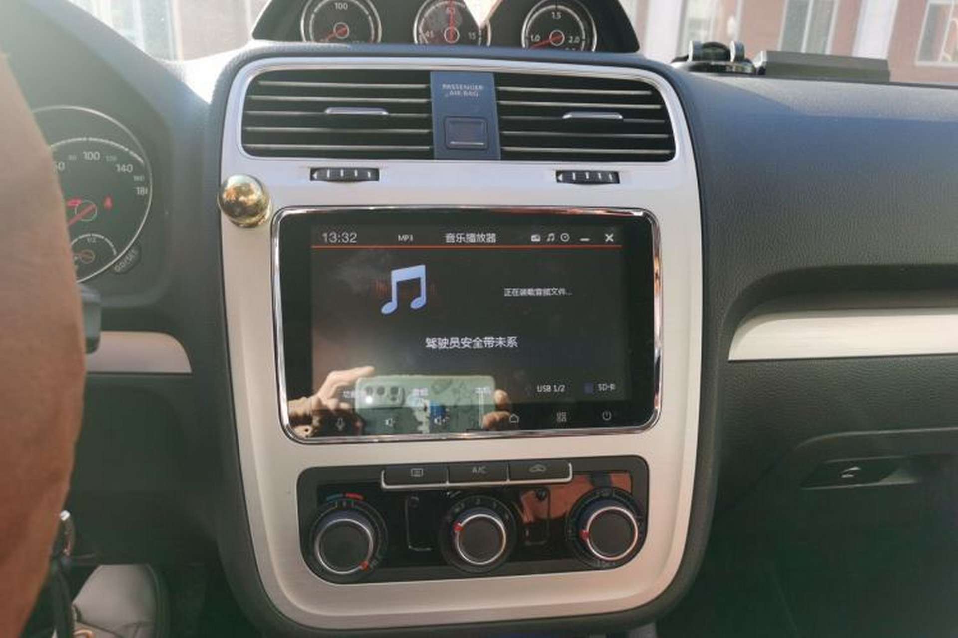 Used Volkswagen Scirocco 2015 1.4TSI Fashion Edition Audio And AC Panel