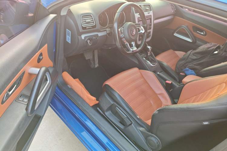Used Volkswagen Scirocco 2015 1.4TSI Fashion Edition Driver Seat
