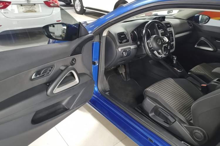 Used Volkswagen Scirocco 2015 1.4TSI Fashion Edition Driver Seat