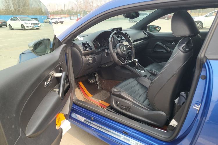 Used Volkswagen Scirocco 2015 R 2.0TSI Driver Seat