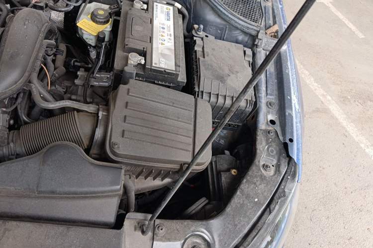 Used Volkswagen Scirocco 2015 1.4TSI Fashion Edition Engine Bay Left