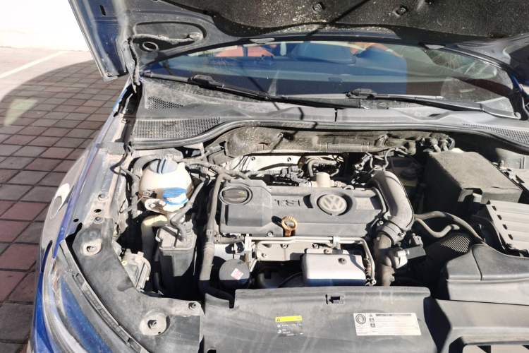 Used Volkswagen Scirocco 2015 1.4TSI Fashion Edition Engine Bay Right