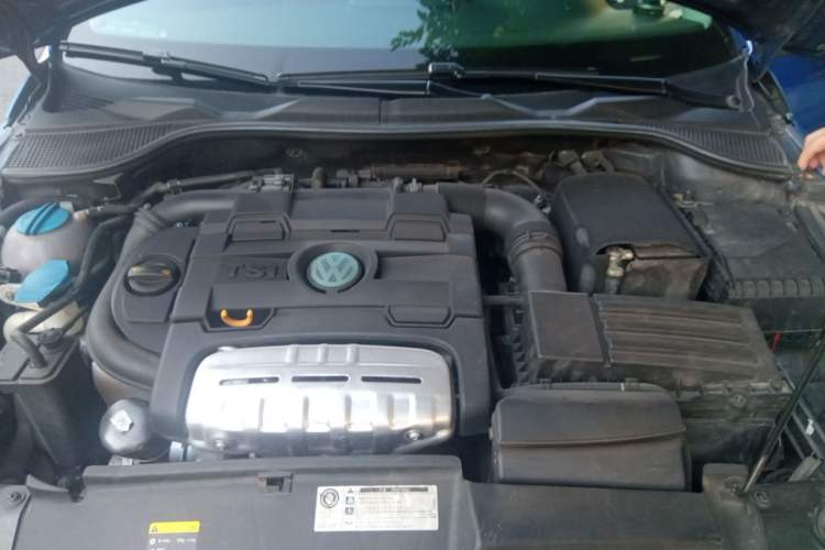 Used Volkswagen Scirocco 2015 1.4TSI Comfort Edition Engine Bay