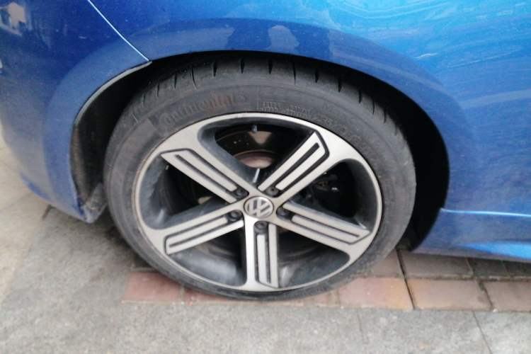 Used Volkswagen Scirocco 2015 R 2.0TSI Exterior 5