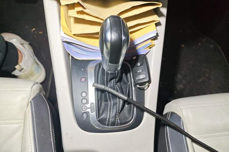 Used Volkswagen Scirocco 2015 2.0 TSI Luxury Edition Gear Lever