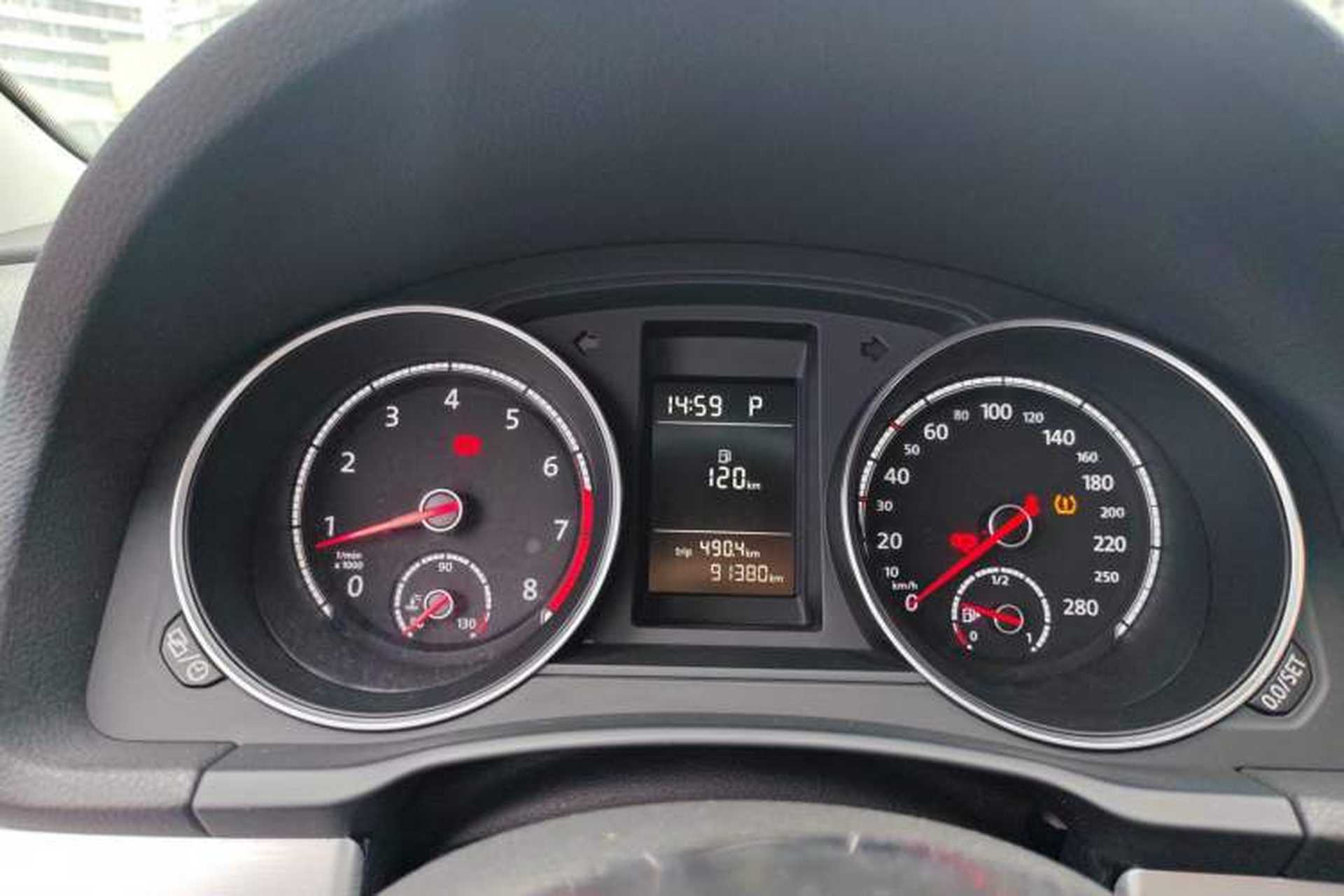 Used Volkswagen Scirocco 2015 1.4TSI Fashion Edition Instrument Cluster