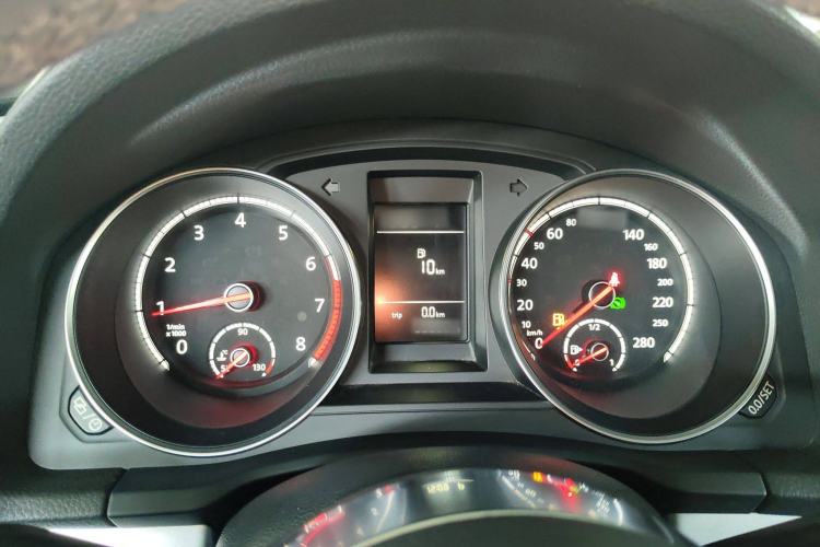 Used Volkswagen Scirocco 2015 1.4TSI Fashion Edition Instrument Cluster