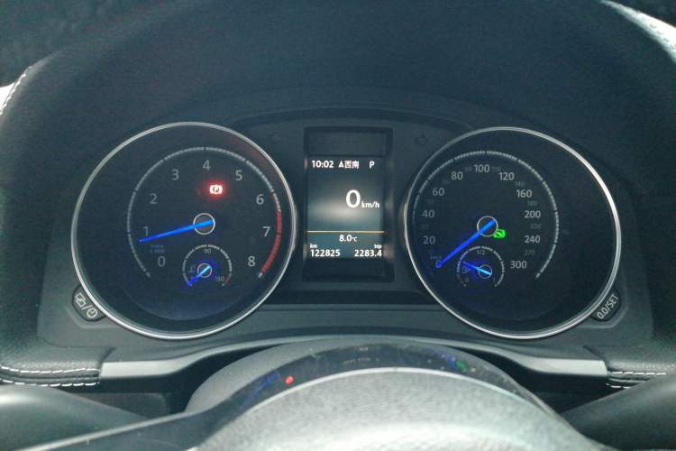Used Volkswagen Scirocco 2015 R 2.0TSI Instrument Cluster