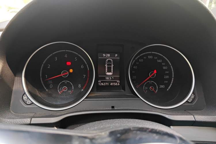 Used Volkswagen Scirocco 2015 1.4TSI Fashion Edition Instrument Cluster